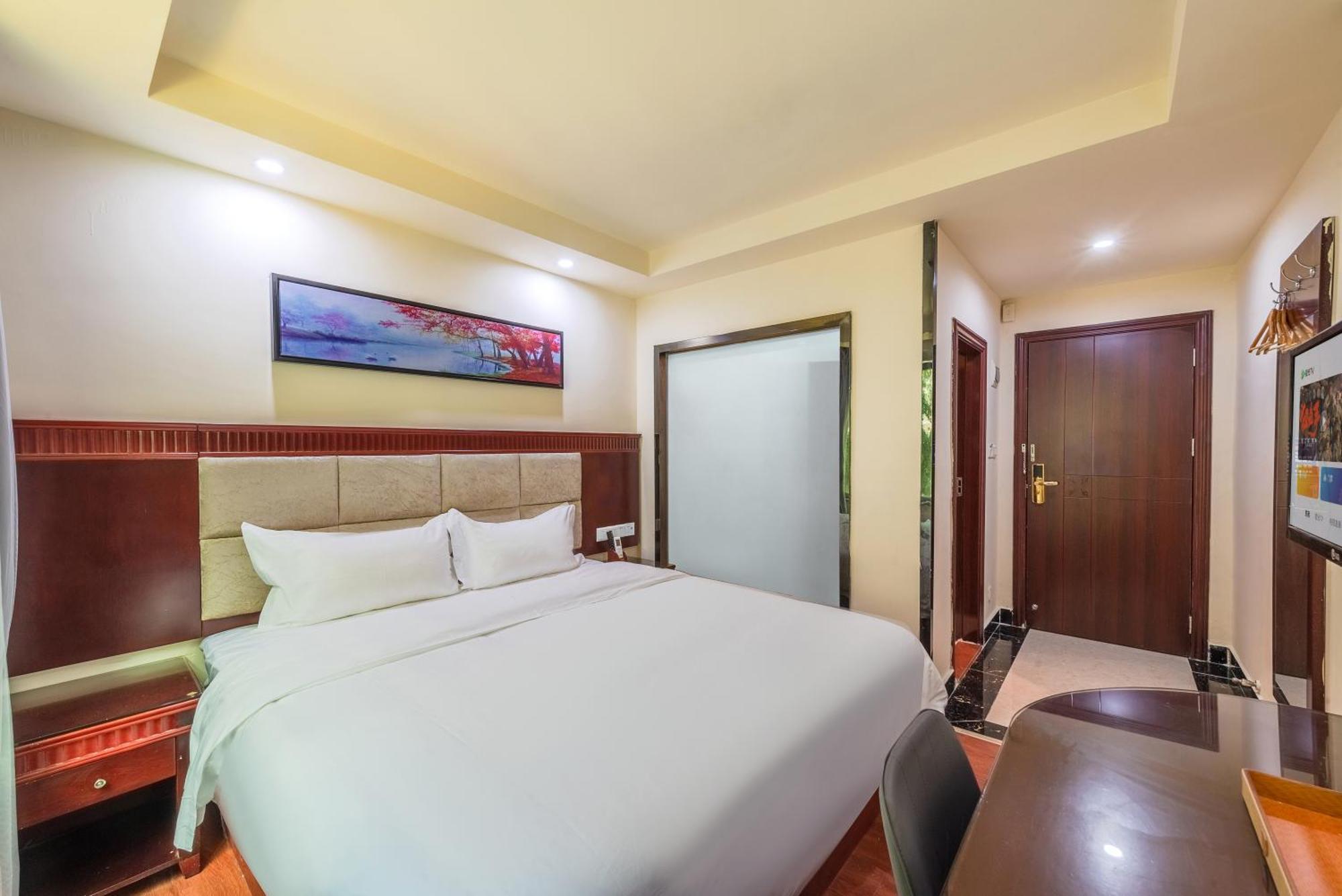 Huahang Hotel - Guangzhou Baiyun International Airport - Free Airport Shuttle Bus Exterior photo