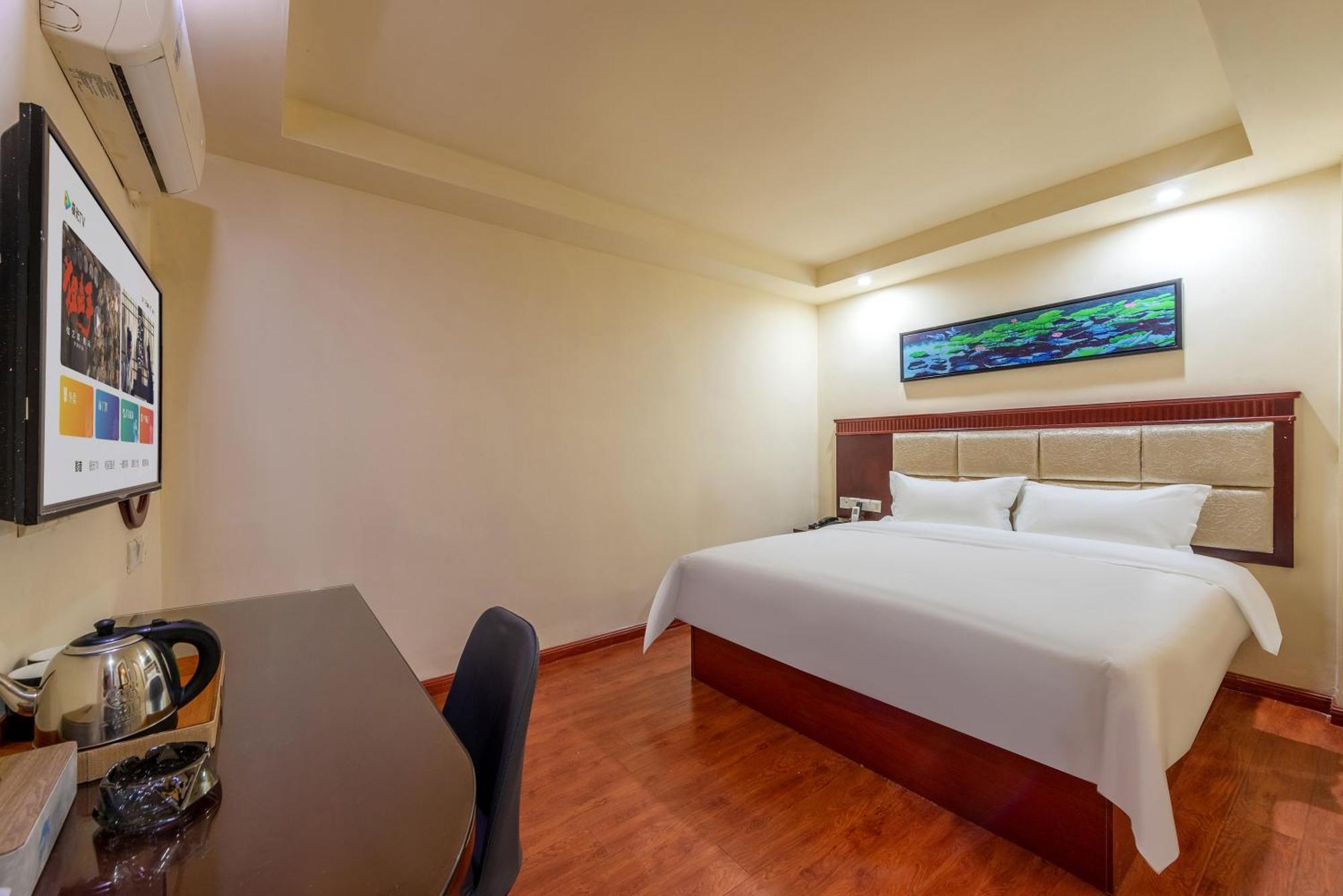 Huahang Hotel - Guangzhou Baiyun International Airport - Free Airport Shuttle Bus Exterior photo